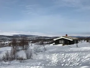 Mountain cabin with panoramic views - Image 2