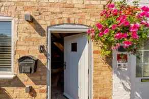 A dog-friendly Cotswolds cottage near Broadway” - Image 3