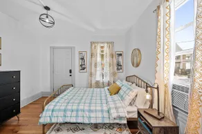 2BR in Little Italy, 5 min walk to Case & UH - Image 4