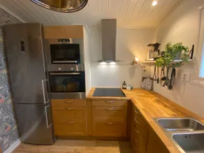 Casa Garaje. A newly-renovated cottage with lake view - Image 4