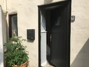 Spacious 3 bedroom flat in the heart of Warminster - Image 2