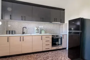 Cozy Place, Full Kitchen, A/C & Self Check-in - Image 4