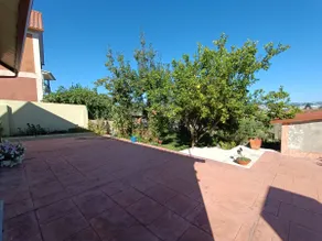 A beautiful little house 10 minutes from the beach. - Image 3