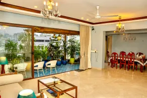 Plush 2 bedroom apartment in the heart of Bandra - Image 2
