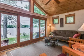 5 ⭐️ Lake Life Vacation with all the amenities. - Image 4