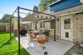 Beautiful Spacious 4 bedroom house. - Image 4