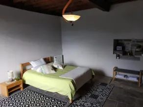 Entire accommodation in a green setting - Image 4