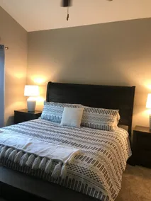 Creekside Getaway in the country, Minutes from MB! - Image 5