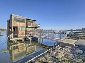 Floating condo 'A' on Sausalito's Richardson Bay. - Image 3