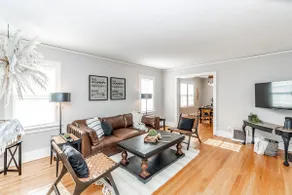 Spacious Dundee Duplex | 8BR | Walk to Cafés - Image 4