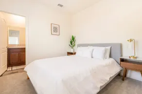 Stylish/quintessential 1 bd guest house - Merced - Image 2