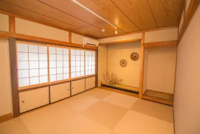 3 stations to USJ｜Direct to Umeda and Namba!大阪観光に最適｜8名OKの和モダン一軒家｜HOKUSAI STAY - Image 4