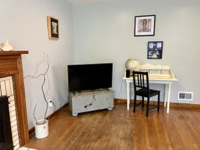 Katie's House- A Columbus Clintonville VRBO House  - Image 3