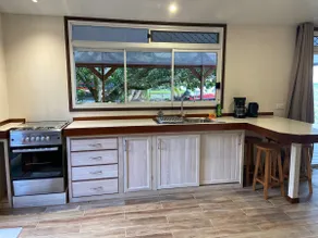 ”Fare Naki Nui” house by the water - Image 3
