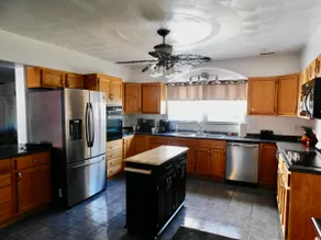 Spacious Home for Family & Special Gatherings - Image 3
