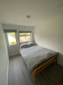 Lovely 1 double bedroom holiday home - Image 2