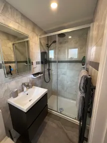 Lovely 1 double bedroom holiday home - Image 4