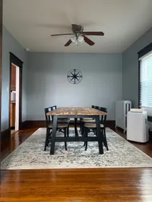 Downtown Cottage w/ Hot Tub - By the Jet Express! - Image 5