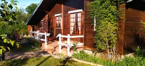 The air-conditioned Squirrel Cottage and its pool - Image 4