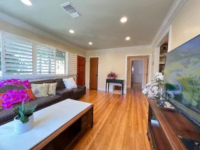 New New New-2 bedrooms Home - Image 4