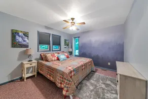 3 Bedroom, 2 Bath home with mountain and lake view - Image 4
