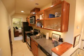 Boundary Street Getaway in Old Town Bluffton! - Image 5