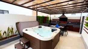 Cozy home with jacuzzi and much more! - Image 3