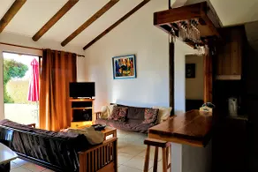 Mediterranean House in a coastal condominium - Image 3