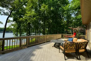 Crosswinds at Lake Anna - Image 5
