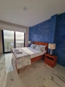 Two-bedroom ocean view apartment suite - Image 3