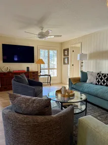 Best Creekside Cottonwood Condo Walk to SV Village - Image 4