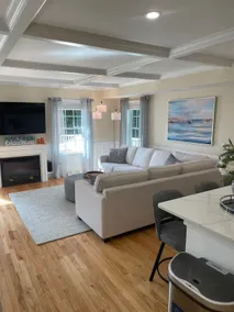 Newly renovated, spacious, clean, 3 bedroom home. - Image 5