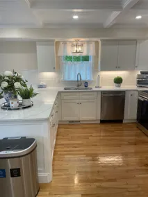 Newly renovated, spacious, clean, 3 bedroom home. - Image 3