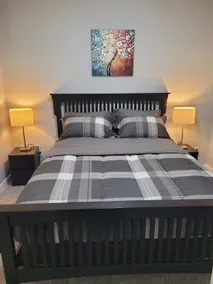 Stunning Brand-New 2-Bedroom Suite ! - Image 5