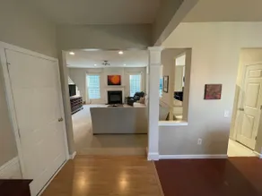 Ballantyne Getaway/3 Bdrm Townhome/ 2 Cars Only! - Image 2