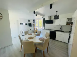 Charming Cocoon Plus Apartment - Image 2