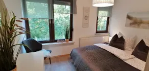 Cozy townhouse with fireplace and terrace - Image 5