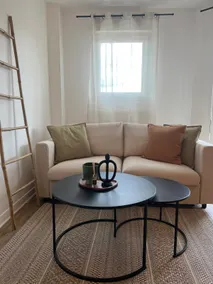 Modern and cozy apartment in Evry - Image 2