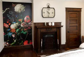 Gorgeous Tastefully Renovated Loft Near Downtown - Image 3