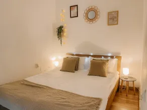 Cozy 2-Bedroom Boho-Themed Home - Image 4