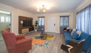 Urban Oasis With Pool at West Wynwood/Allapattah - Image 4