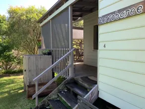 Picturesque Corroboree Cottage on Eco Retreat - Image 4