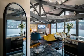 Luxury Penthouse 1 Bedroom Apartment in Windermere - Image 3