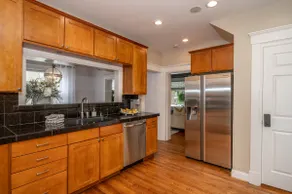 StayDuncan! 4BED + Walkabout to HP Square! - Image 5