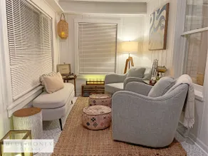 Blue Honey Lakeside Cottage (No Cleaning Fees) - Image 2