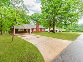 Sylvia Ranch at Country Club - Image 3