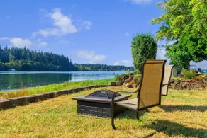 The Landing at Oyster Bay - Waterfront Home - Image 2