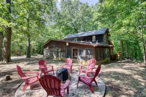 Cabin w/ hot tub, firepit & trails - 20 mins to UT - Image 4