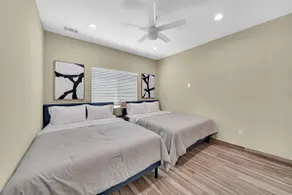 Cozy New Traveler's Dream Disney Beach Saigon - Image 5