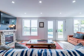 Hillcrest Cottage with Private Pool, Hot tub - Image 5